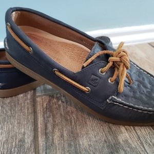 Womens Sperry US 9. EUC!
